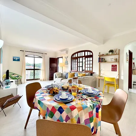 Brightness With Pool By Homing Apartament