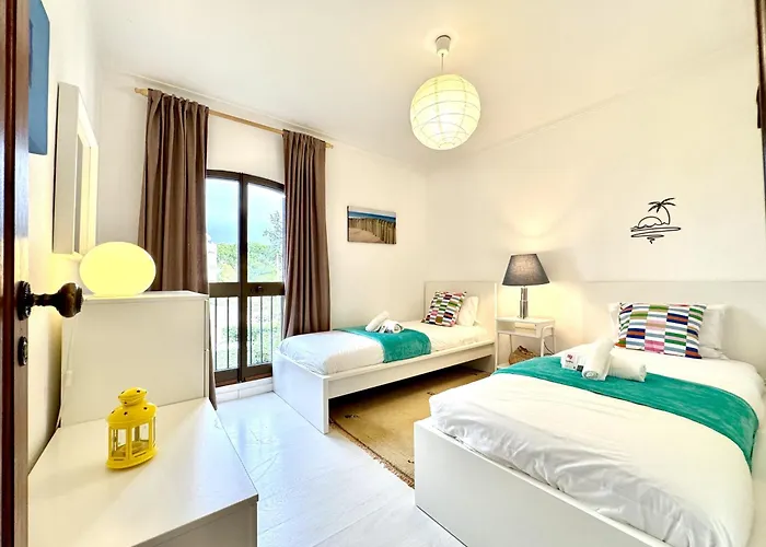 Brightness With Pool By Homing * Vilamoura